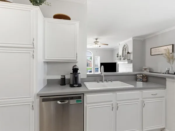 $329,900 | 8620 Chelan Way, Fort Worth, TX 76244