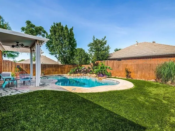 $329,900 | 8620 Chelan Way, Fort Worth, TX 76244