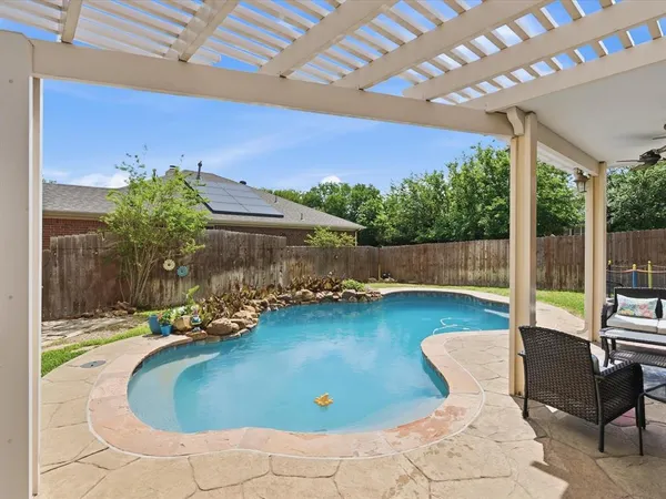 $329,900 | 8620 Chelan Way, Fort Worth, TX 76244