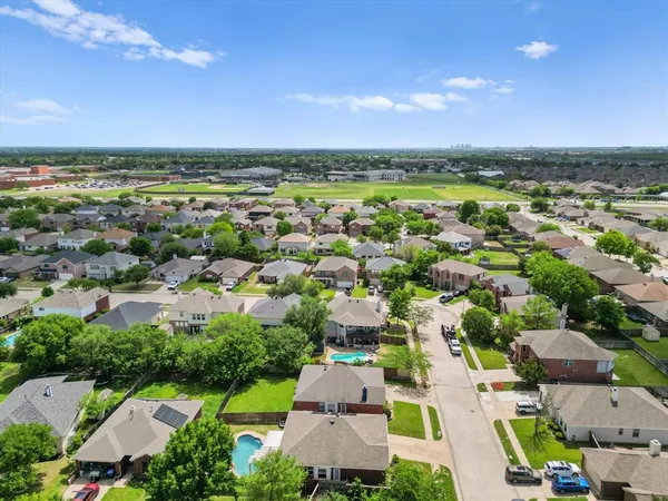 $329,900 | 8620 Chelan Way, Fort Worth, TX 76244