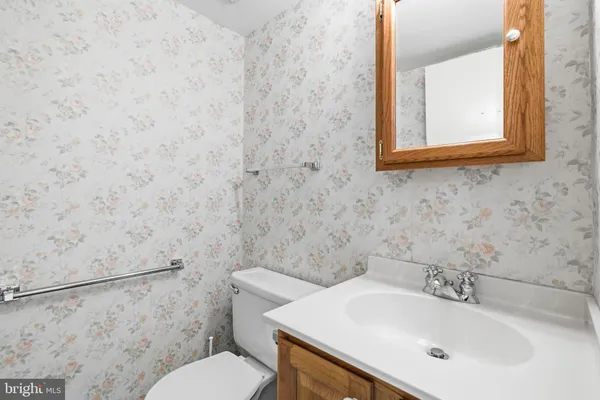 $199,000 | 15000 Eardley Court, Unit 282A, Silver Spring, MD 20906