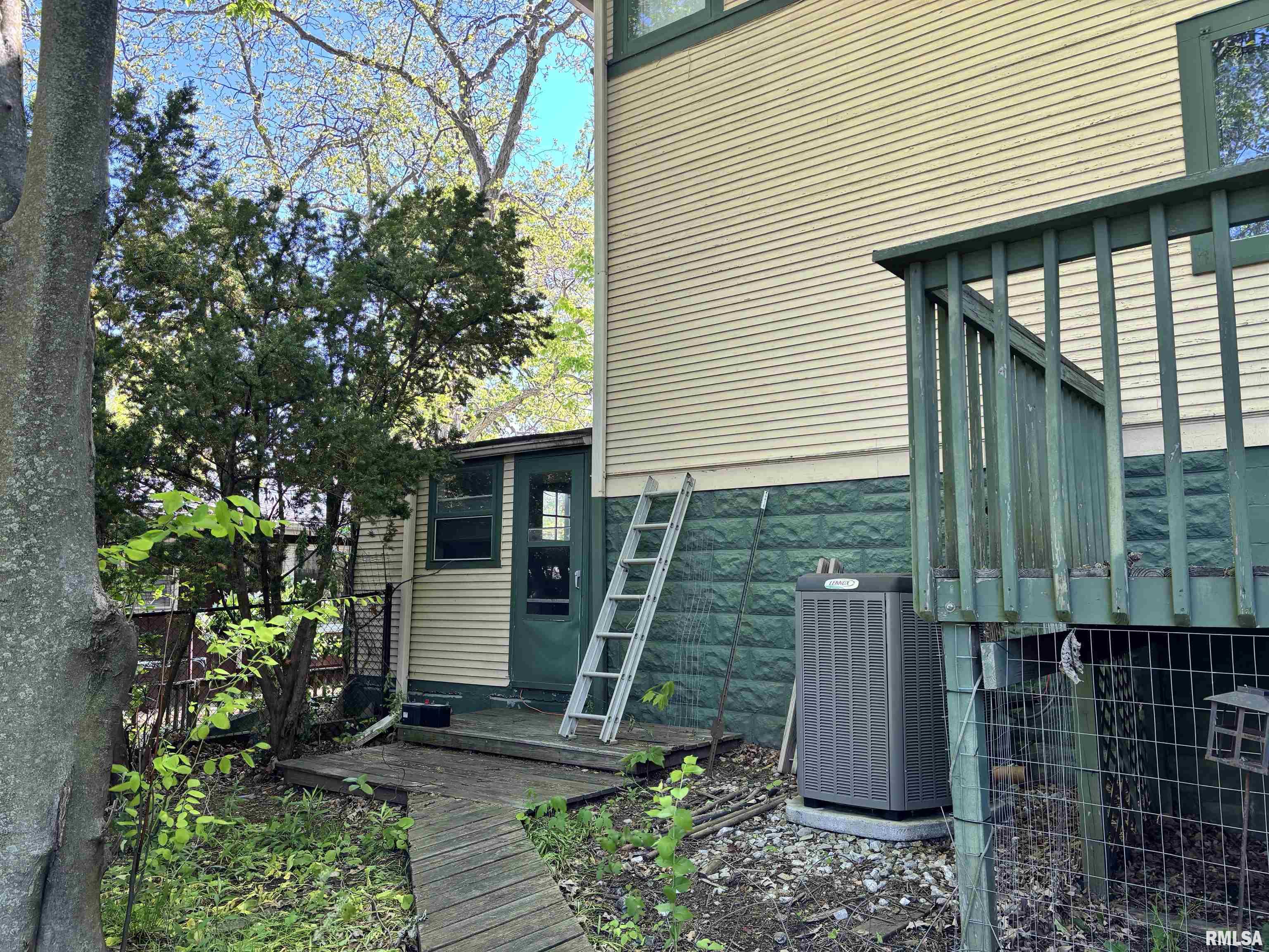 216 North Normal Street Macomb, IL 61455 - Photo 29 of 37