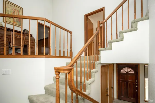 $575,000 | 9231 Lakewood Drive, Windsor, CA 95492