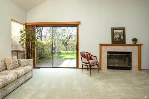 $575,000 | 9231 Lakewood Drive, Windsor, CA 95492