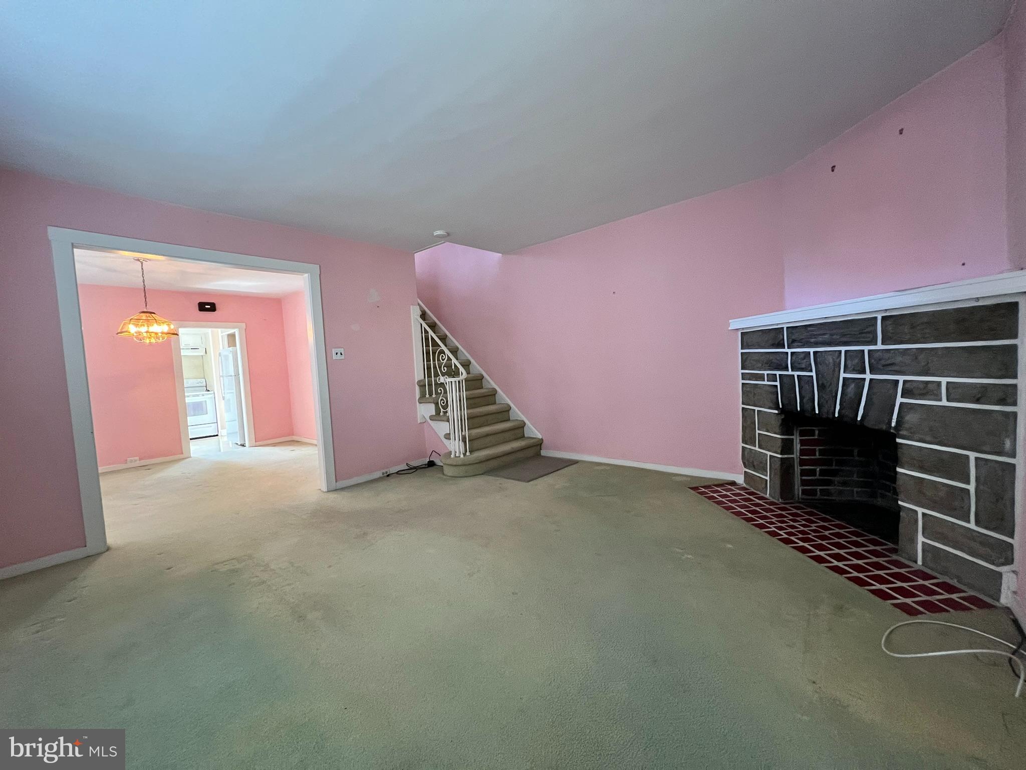 344 Fairfax Road Drexel Hill, PA 19026 - Photo 2 of 24