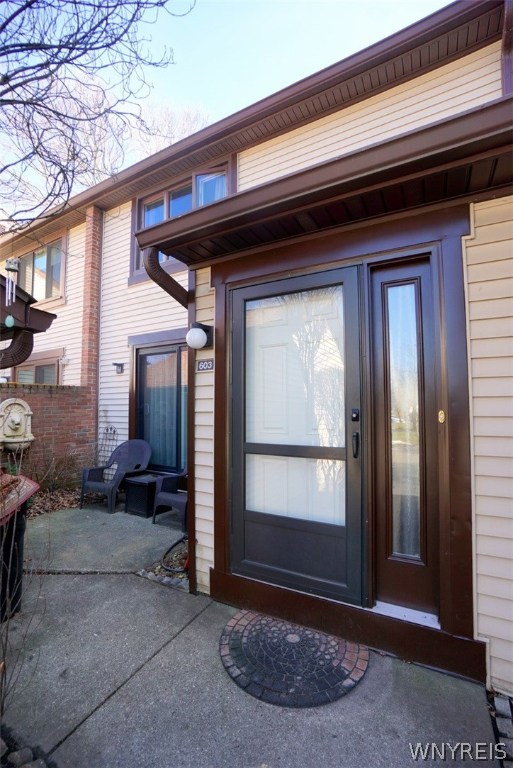 603 Charlesgate Circle Amherst, NY 14051 - Photo 3 of 31