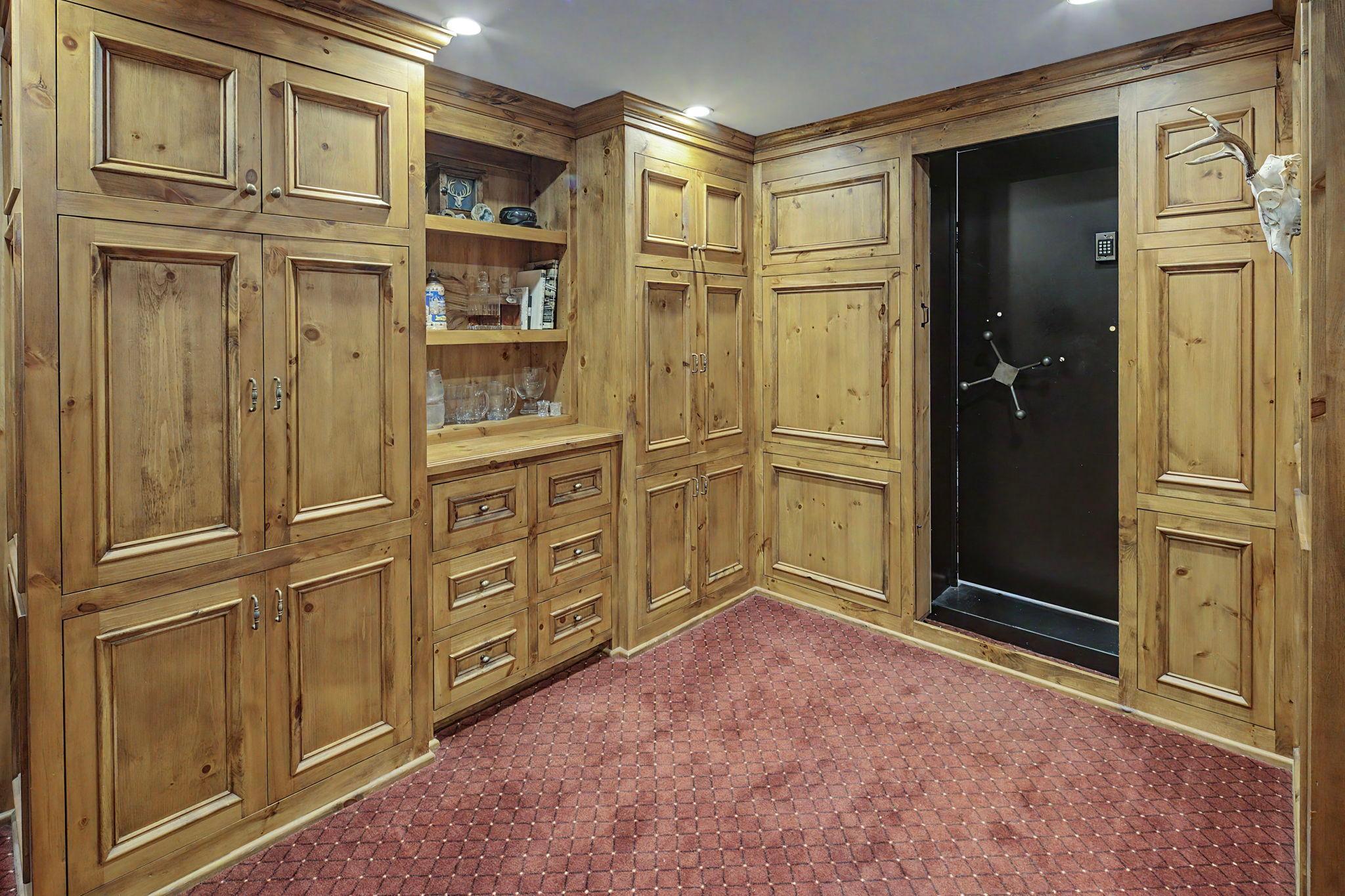 4202 Heathcote Road Deephaven, MN 55391 - Photo 27 of 59 Gallery Image 27