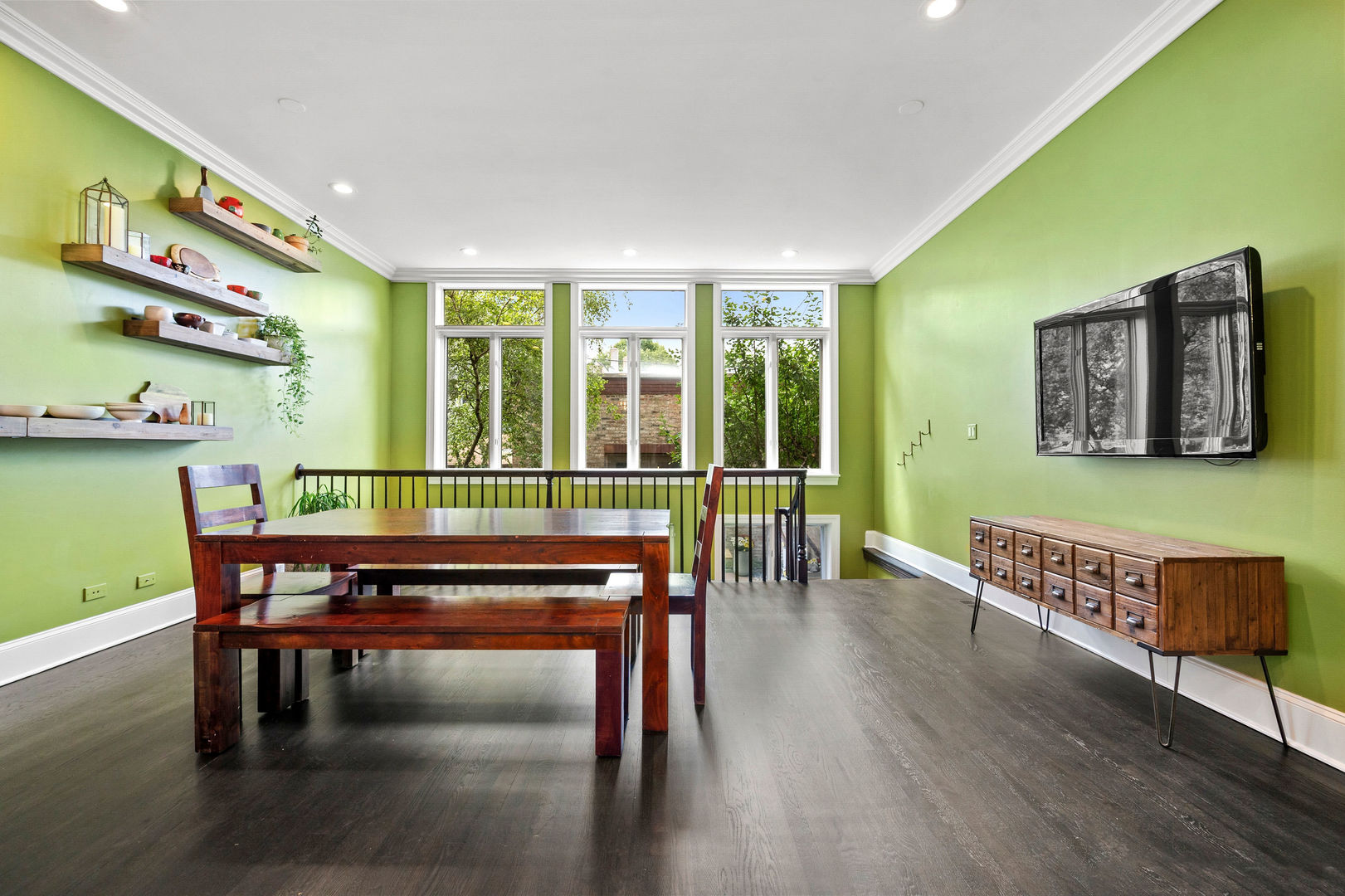 1421 West Lexington Street Chicago, IL 60607 - Photo 16 of 48 a room with furniture pool table and windows