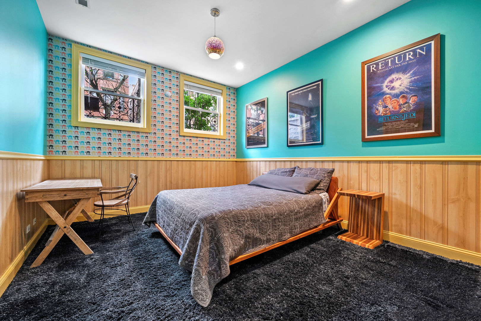 1421 West Lexington Street Chicago, IL 60607 - Photo 41 of 48 a bedroom with a bed and painting on the wall