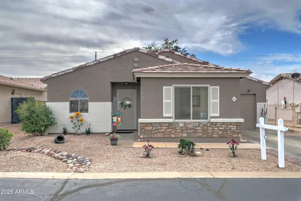 $275,900 | 2101 South Meridian Road, Unit 432, Apache Junction, AZ 85120