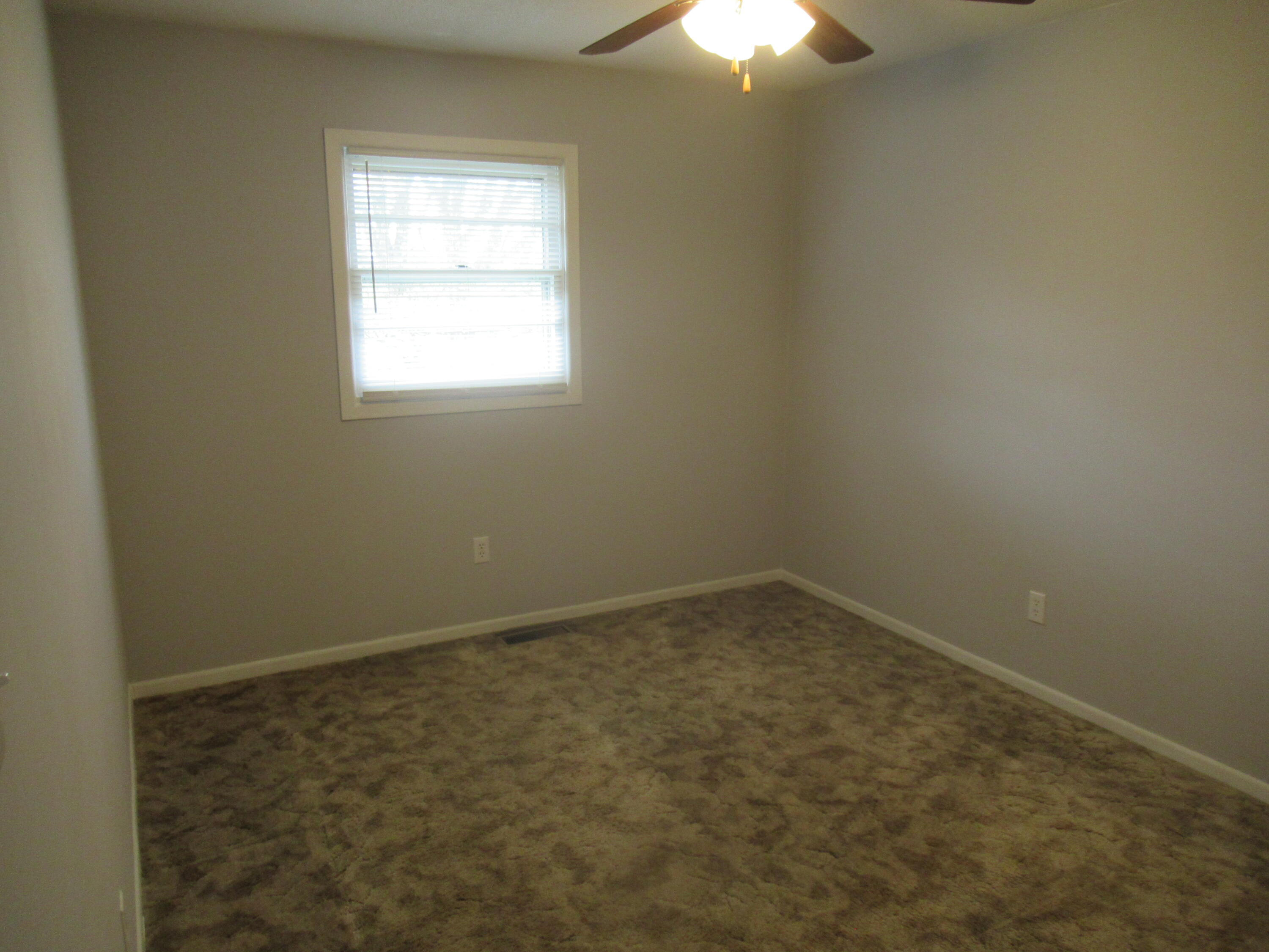 423 Purr Rigsby Road Brodhead, KY 40409 - Photo 8 of 22 IMG_1627