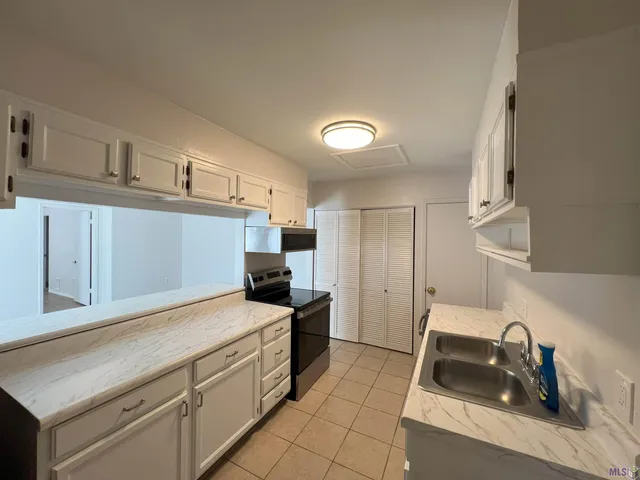 $1,250 | 1701 Lobdell Avenue, Unit 96, Baton Rouge, LA 70806