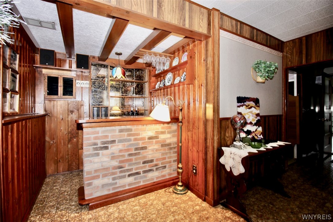 7980 Old Jennings Road Eden, NY 14057 - Photo 24 of 31 Family room/Bar/Fireplace