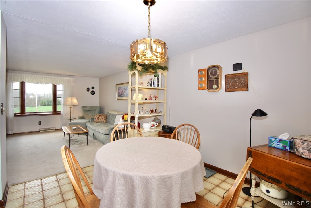 7980 Old Jennings Road Eden, NY 14057 - Photo 7 of 31 Dinning