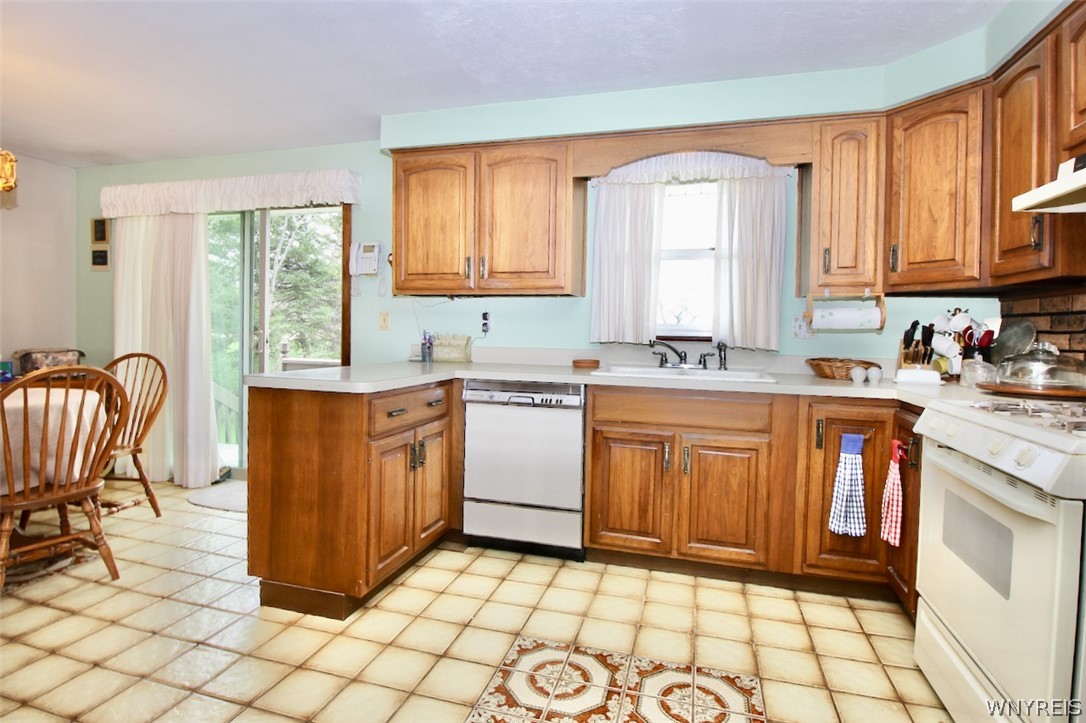 7980 Old Jennings Road Eden, NY 14057 - Photo 9 of 31