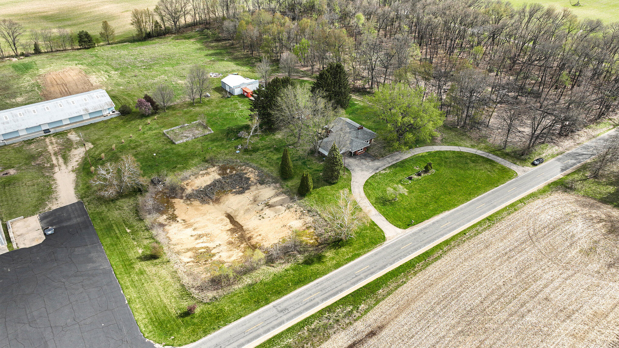 48538 County Road 352 Decatur, MI 49045 - Photo 29 of 32 033_dji_0119