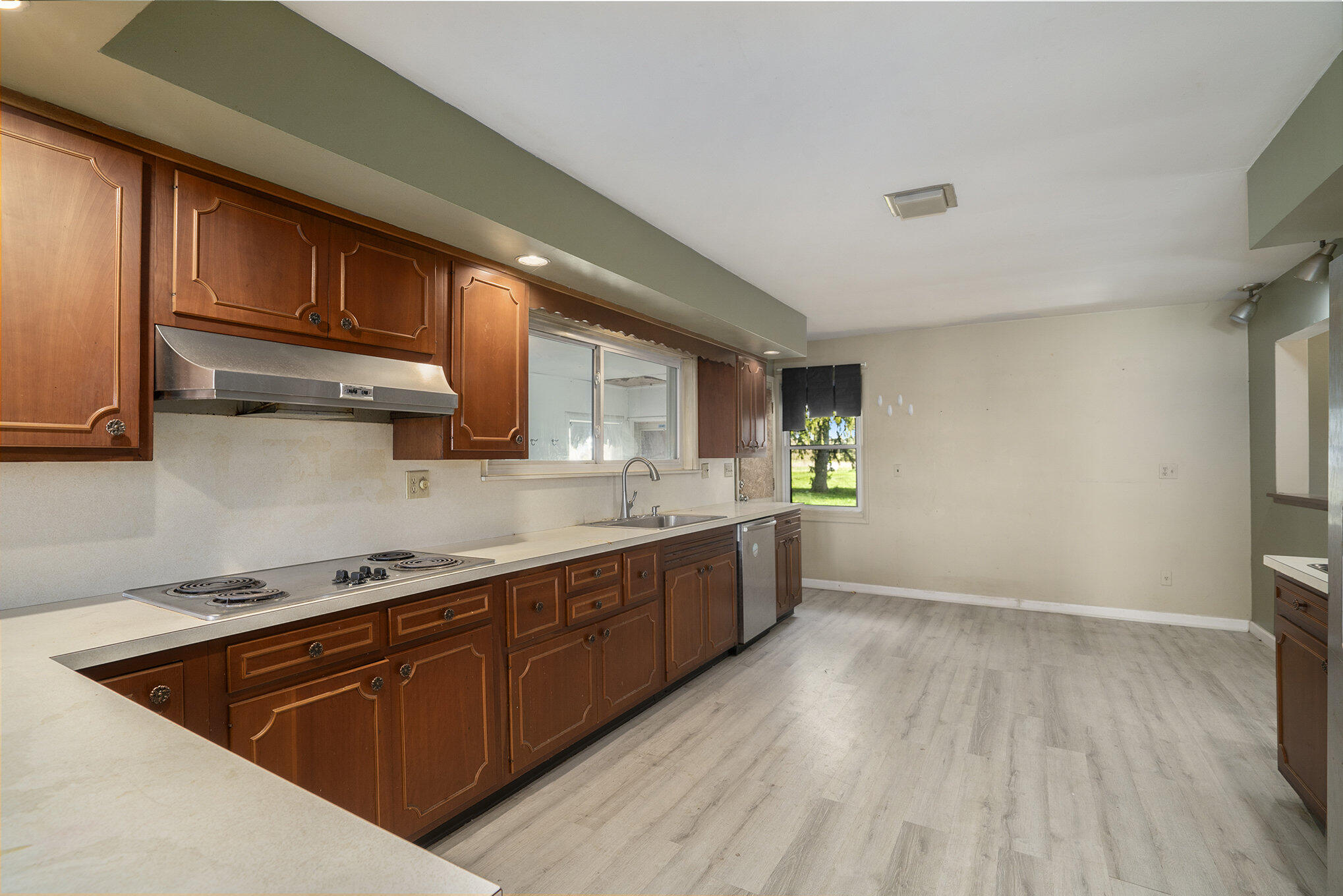 48538 County Road 352 Decatur, MI 49045 - Photo 3 of 32 005_jbs06990jbs06990jbs06990