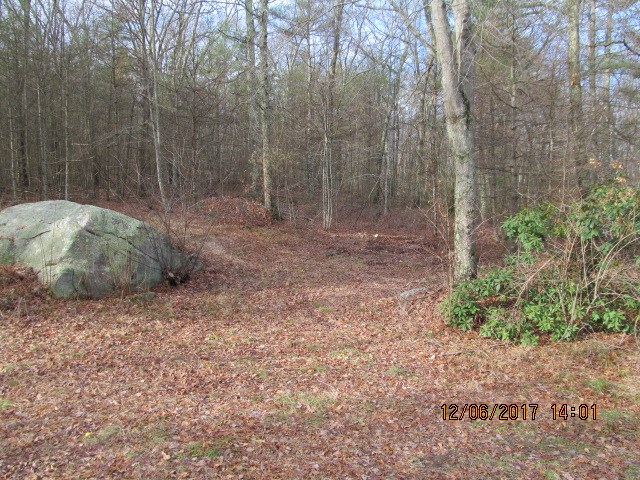 225 Knibb Road Burrillville, RI 02859 - Photo 2 of 10