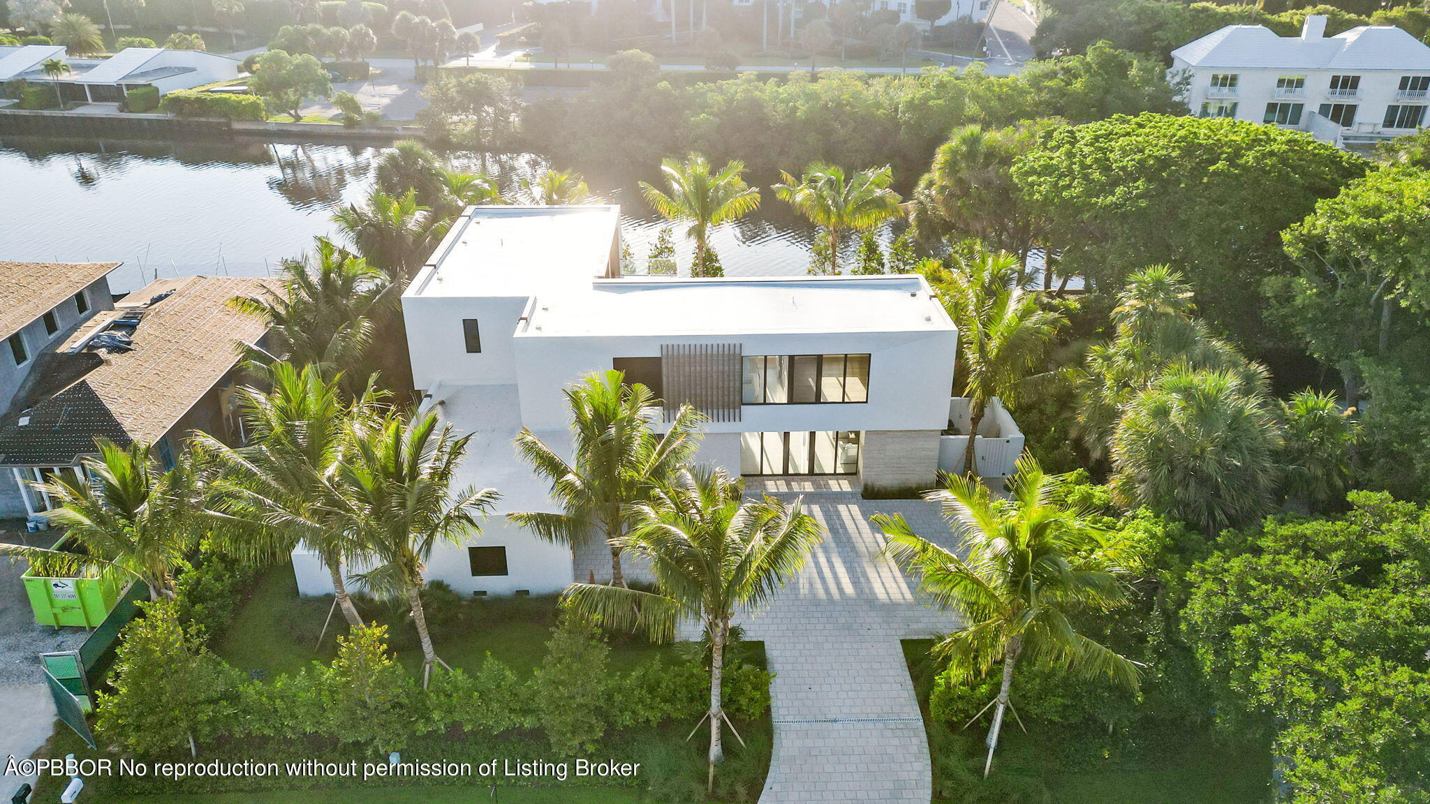 2291 Ibis Isle Road East Palm Beach, FL 33480 - Photo 25 of 32 23-web-or-mls-DJI_0284