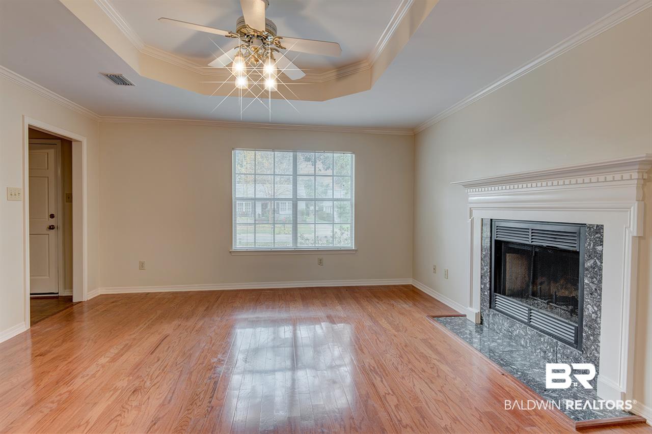 19 Felder Place Mobile, AL 36606 - Photo 15 of 26 Trey Ceiling
