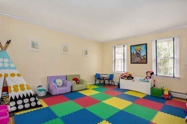 37 Huckleberry Road Hopkinton, MA 01748 - Photo 14 of 30 Gallery Image 14