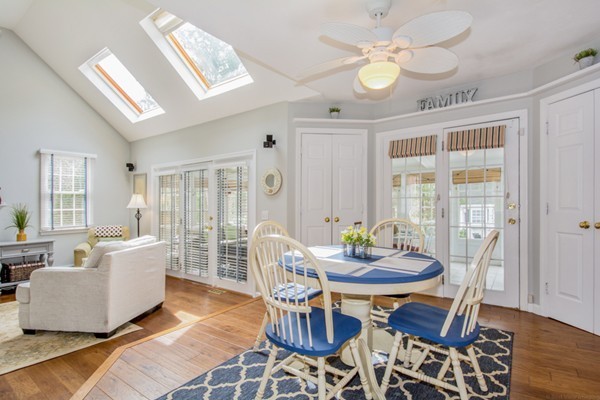 37 Huckleberry Road Hopkinton, MA 01748 - Photo 5 of 30 Gallery Image 5