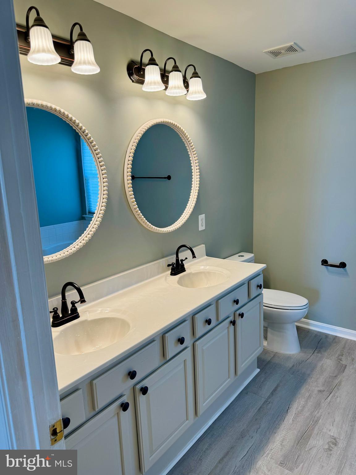 798 Prosperity Road Culpeper, VA 22701 - Photo 19 of 62 MÁSTER BATHROOM