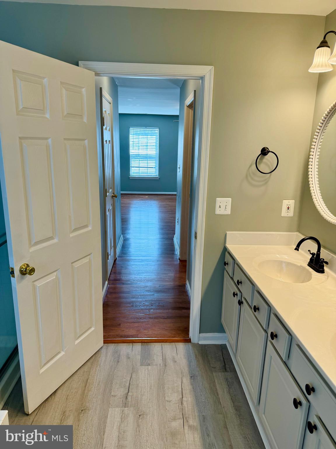 798 Prosperity Road Culpeper, VA 22701 - Photo 23 of 62 MÁSTER BATHROOM