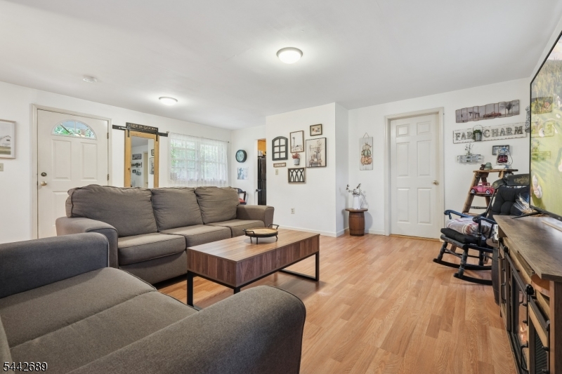 158 Maple Street New Providence, NJ 07974 - Photo 14 of 42