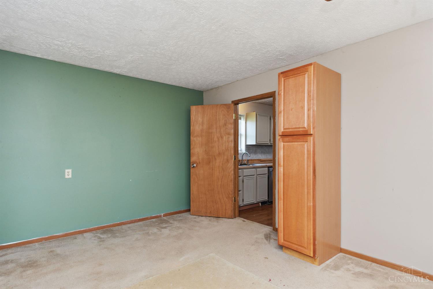 2271 Tucker Road Blanchester, OH 45107 - Photo 12 of 30 Gallery Image 12