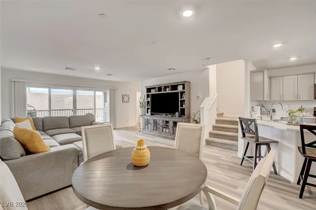 $399,994 | 2755 Atomic Tangerine Way, Unit 3, Las Vegas, NV 89183