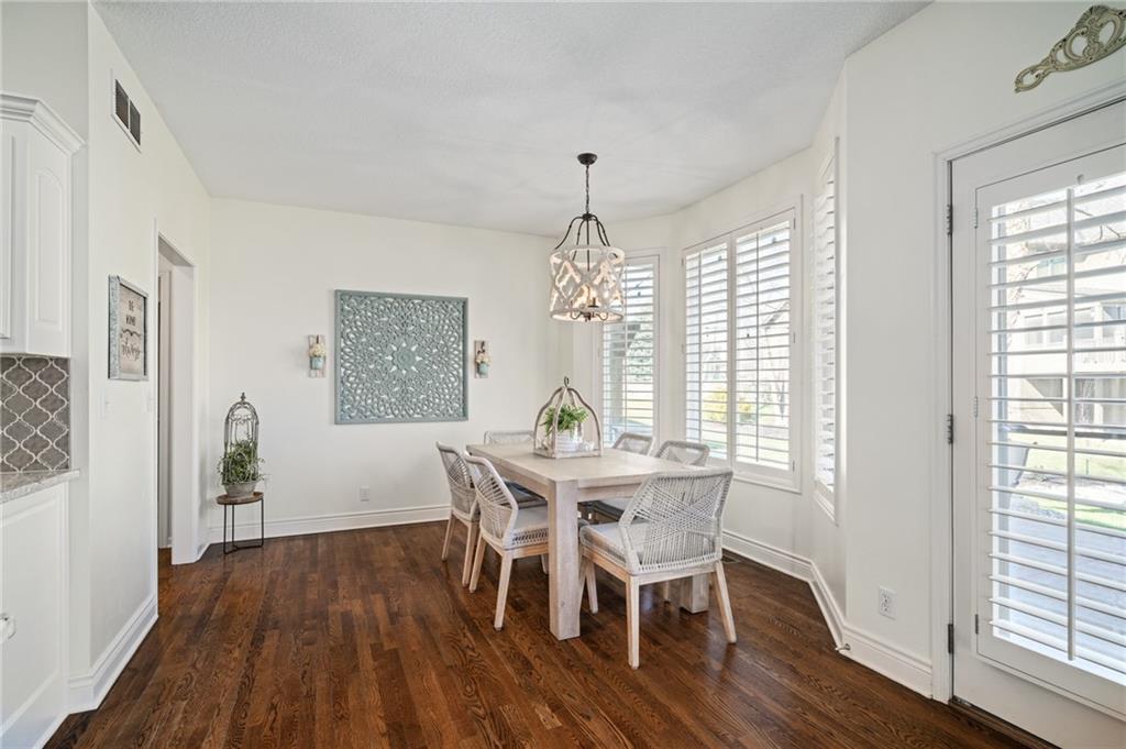 8926 Quail Ridge Lane Lenexa, KS 66220 - Photo 25 of 79