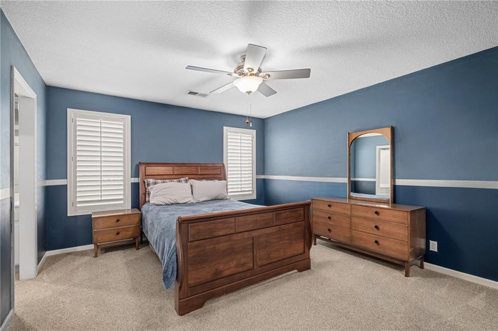 8926 Quail Ridge Lane Lenexa, KS 66220 - Photo 43 of 79