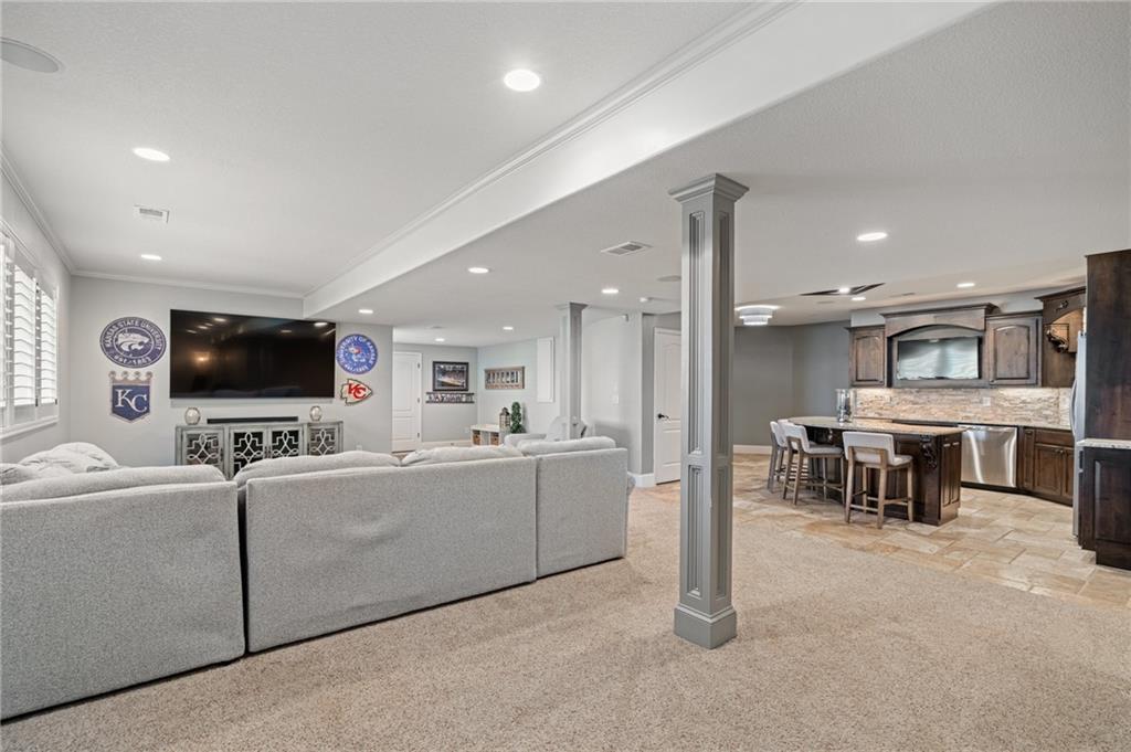 8926 Quail Ridge Lane Lenexa, KS 66220 - Photo 54 of 79