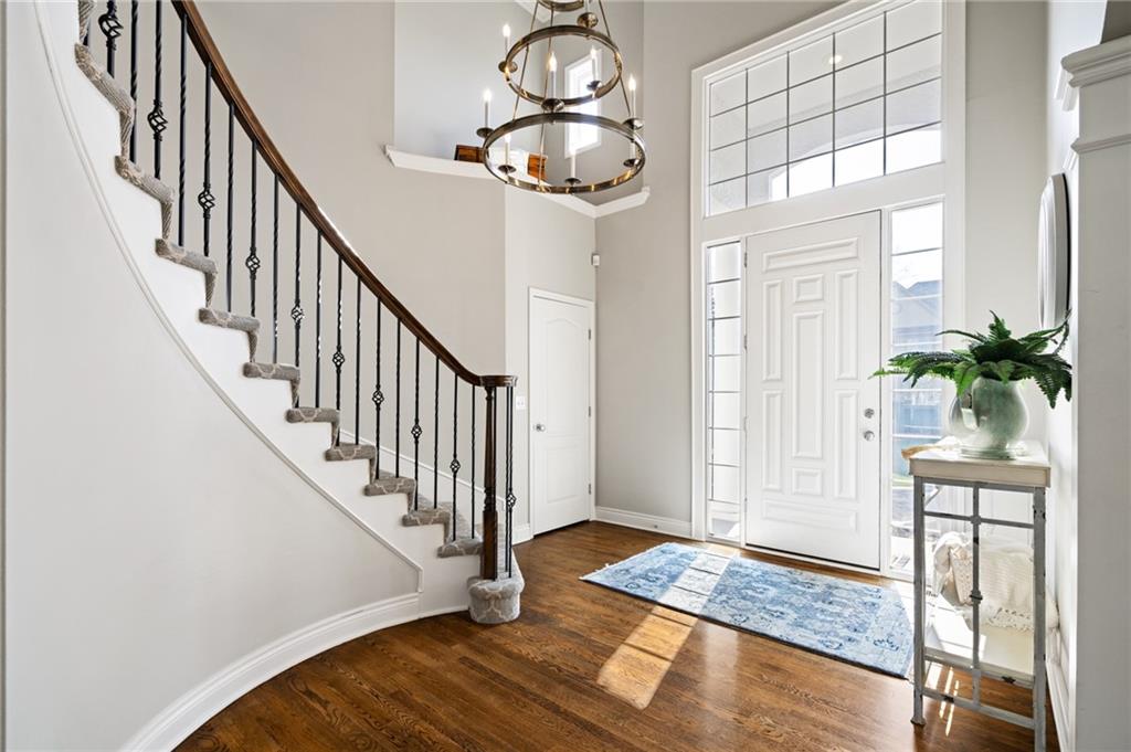 8926 Quail Ridge Lane Lenexa, KS 66220 - Photo 6 of 79