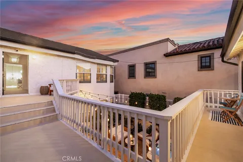 $3,125,000 | 205 4th Street, Seal Beach, CA 90740
