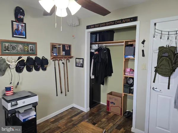 $450,000 | 20 South Mars Drive, Sewell, NJ 08080