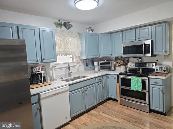 $450,000 | 20 South Mars Drive, Sewell, NJ 08080