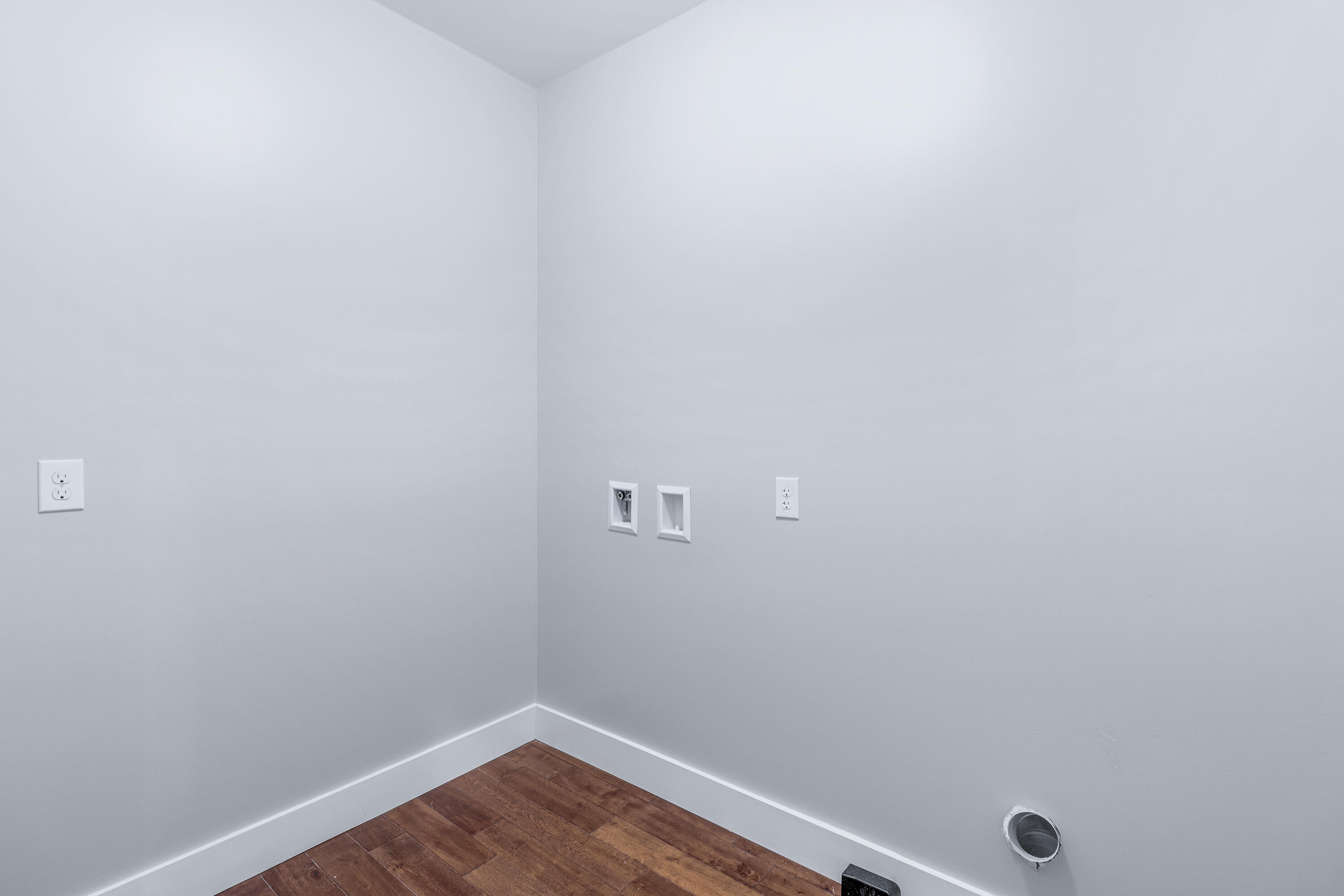 8970 Fuller Road Chattanooga, TN 37421 - Photo 4 of 30 8970 Fuller Rd-5