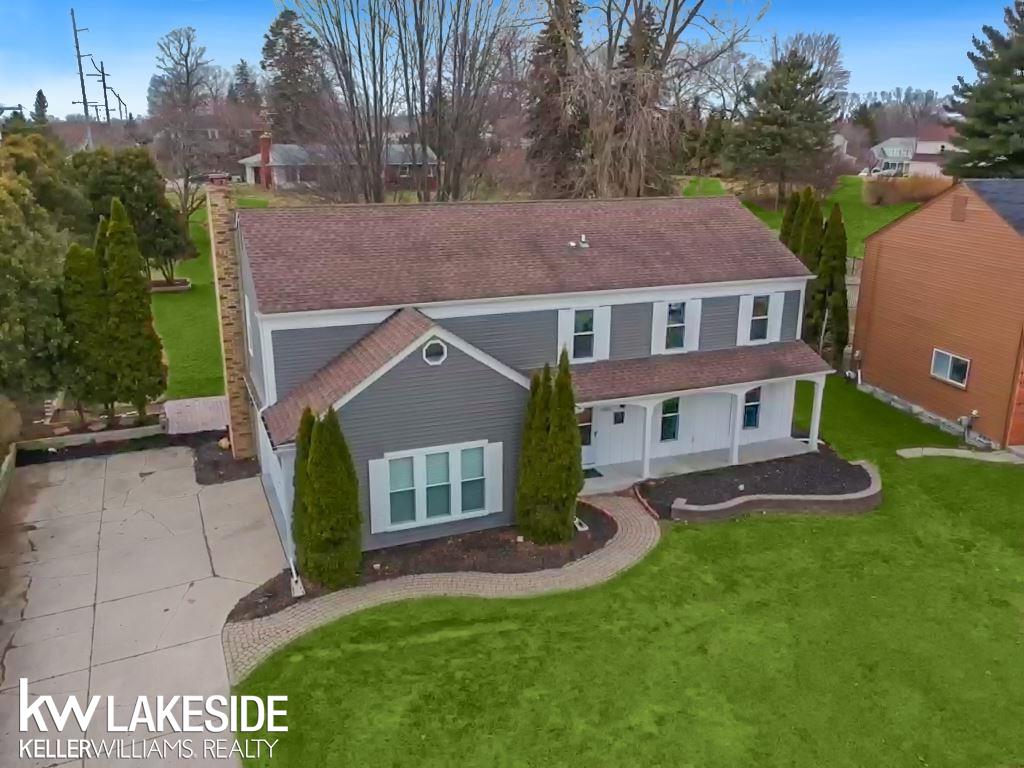 1005 East Fairview Lane Rochester, MI 48306 - Photo 3 of 35 50008678-4.JPG