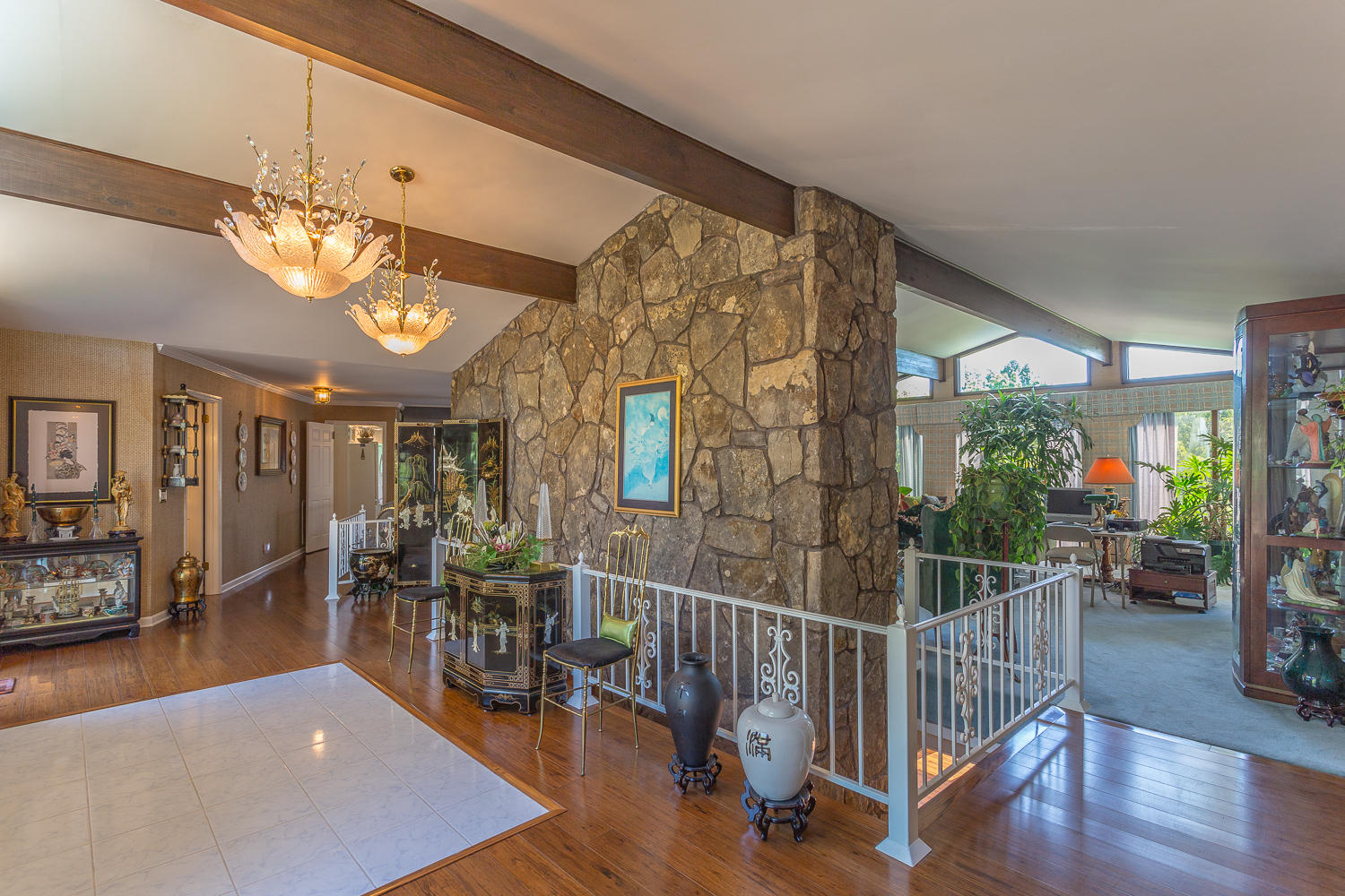 5312 Inlet View Lane Hixson, TN 37343 - Photo 12 of 50 from foyer to living room