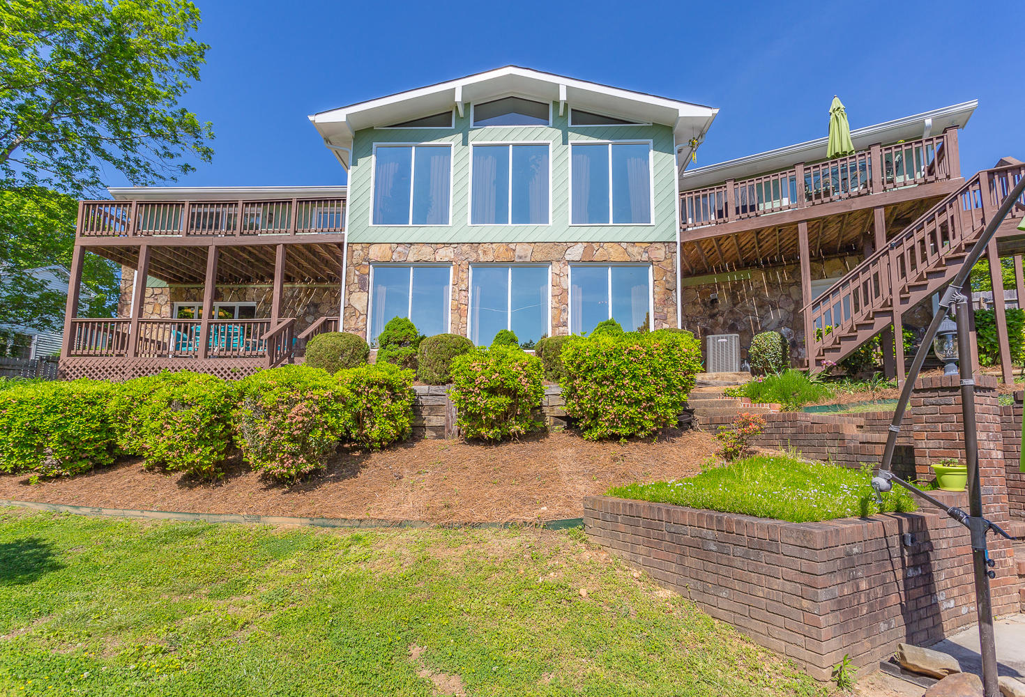 5312 Inlet View Lane Hixson, TN 37343 - Photo 4 of 50 Back view
