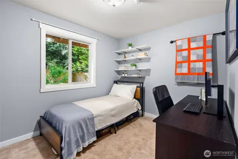 $955,000 | 11837 Venice Loop Northeast, Bainbridge Island, WA 98110