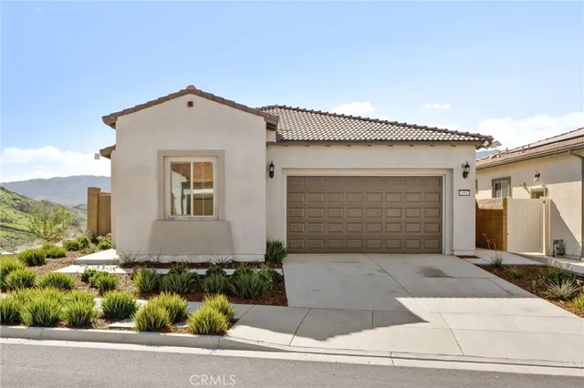 $580,000 | 11957 Shadeland Drive, Corona, CA 92883