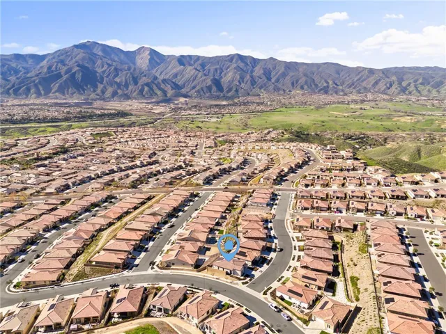 $580,000 | 11957 Shadeland Drive, Corona, CA 92883