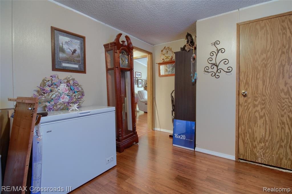 48620 Wear Road Belleville, MI 48111 - Photo 21 of 24