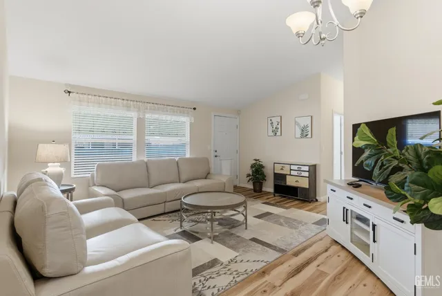 $147,500 | Undisclosed Address, Bakersfield, CA 93307