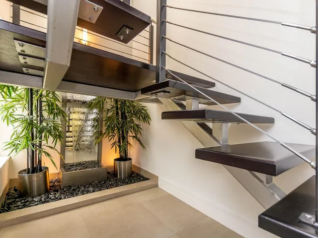 a picture of a building with stairs