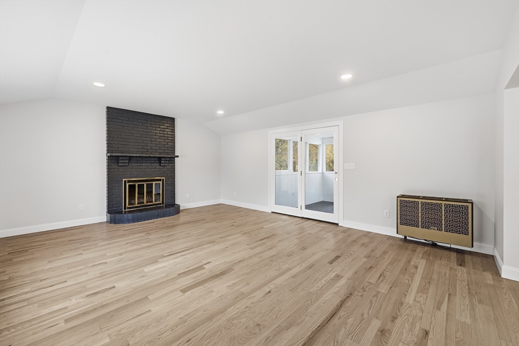 44 Wildbrook Road Billerica, MA 01821 - Photo 12 of 40