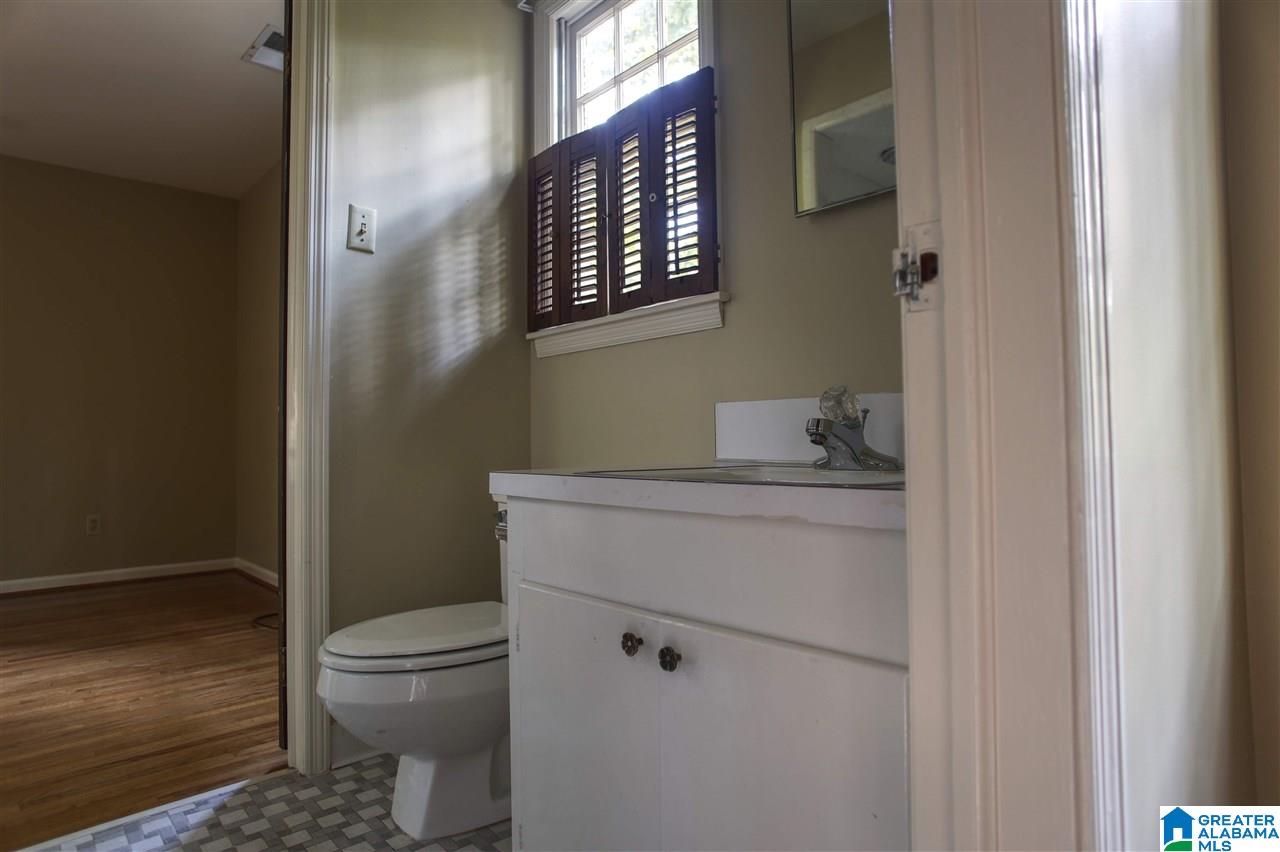 4504 Old Caldwell Mill Road Birmingham, AL 35242 - Photo 12 of 16